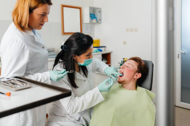 Best Emergency Care for Gum Disease in Taft Southwest, TX